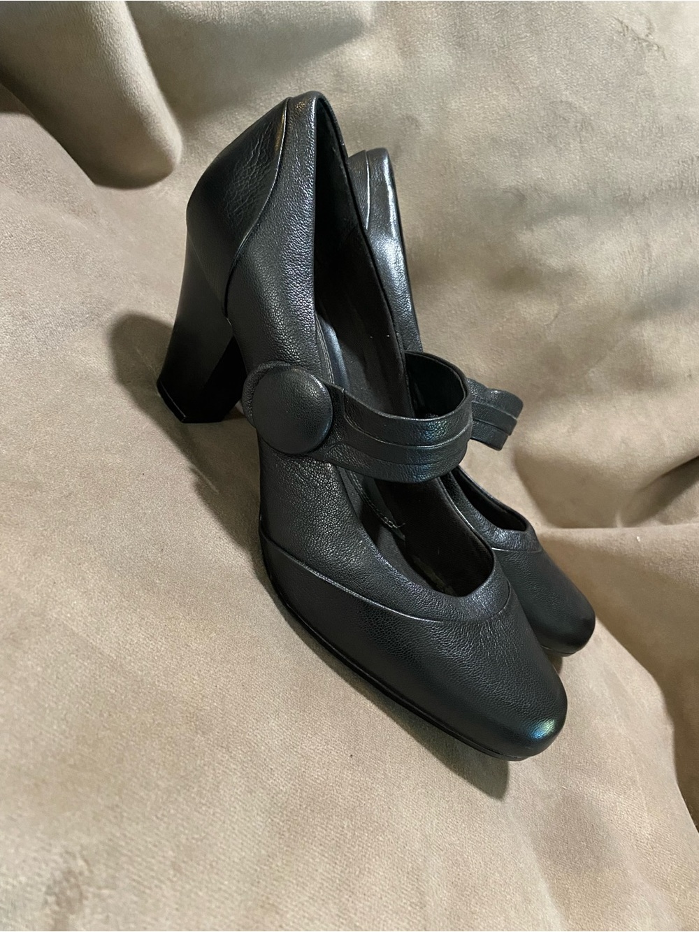 Clark’s Bendables Mary Jane Block Heel Pumps